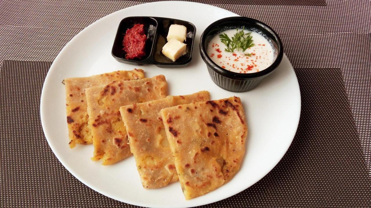 Hotel G B Palace Agra  Εξωτερικό φωτογραφία