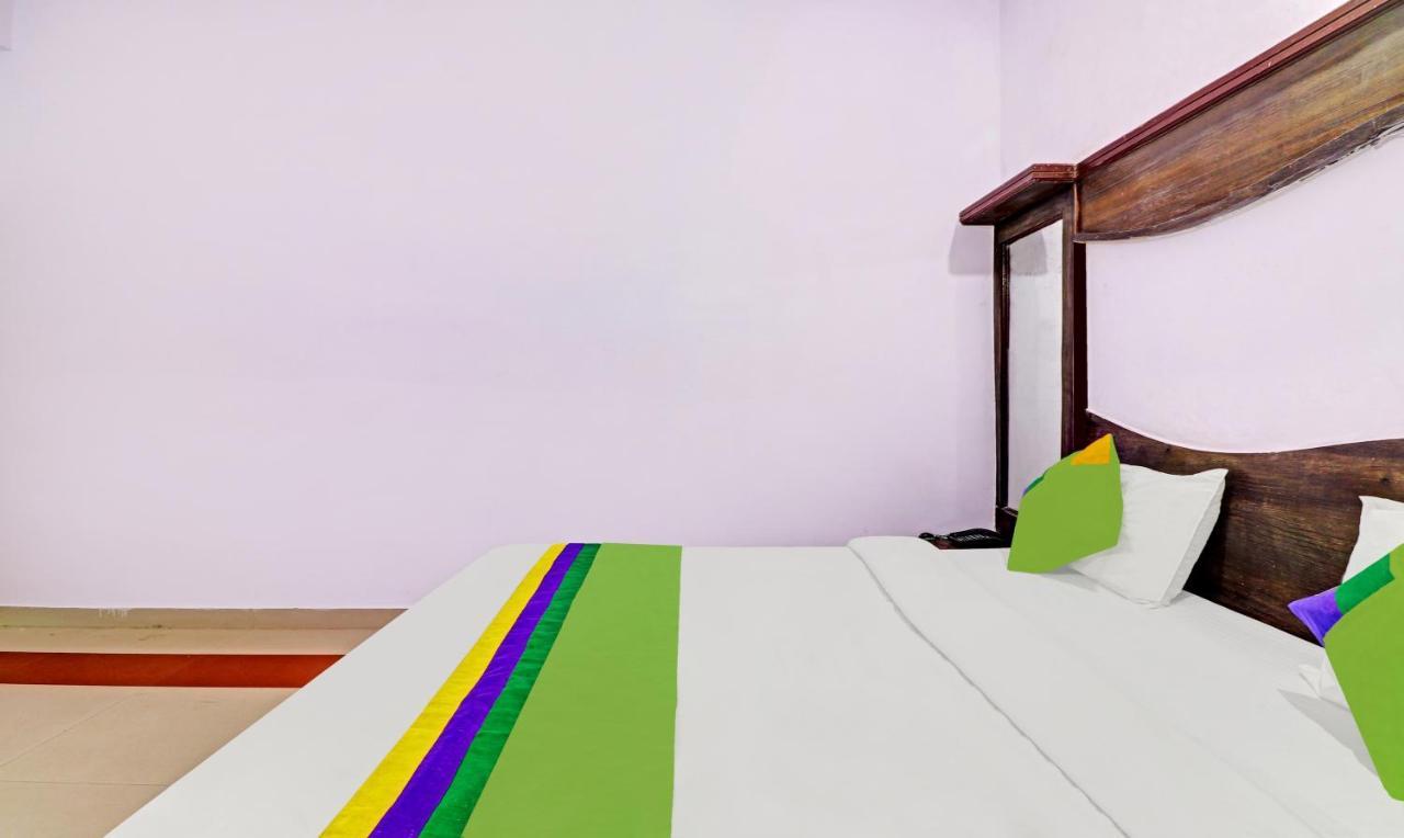 Hotel G B Palace Agra  Εξωτερικό φωτογραφία